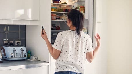Einfacher Trick: So reduzieren Sie den Stromverbrauch Ihres Kühlschranks