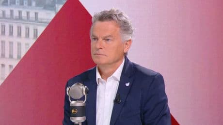 "Plus de lieux 'safe' en France": Fabien Roussel juge que Gérald Darmanin est "gonflé" de tenir ses propos
