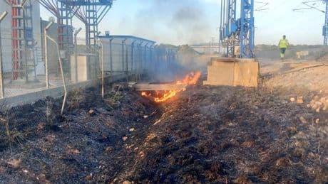 Suspendida la circulación de trenes de alta velocidad entre Madrid y Barcelona por un incendio