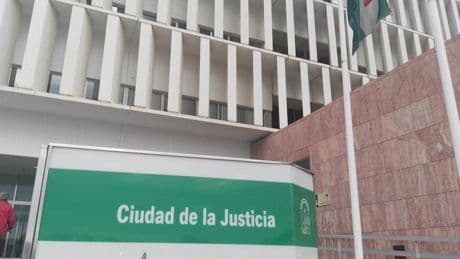 Condenan a un hombre en Málaga a dos años de cárcel por abusar sexualmente de su tía