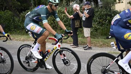 Tour de France, étape 17 : deuxième victoire au sprint pour l’Italien Jonathan Milan