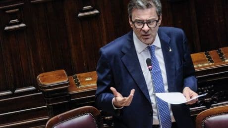 Pil, battuta d’arresto nel secondo trimestre. Giorgetti rassicura: "Stime confermate"