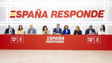 El PSOE sale al paso de la “ofensiva diaria” por presunta corrupción: “No nos van a quebrar”