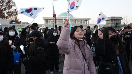 As South Korea Gets Ready to Vote, Women Don’t Like the Choices