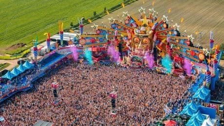 Douchende vrouw op festivalterrein Oisterwijk gefilmd, Duitser (27) opgepakt