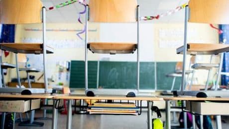 Nordrhein-Westfalen: 16 Jahre krankgeschrieben – Lehrerin muss zum Amtsarzt