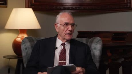 Doctor Manuel Sans Segarra: “He visto morir a muchas personas en mi vida profesional, y se muere como se vive”