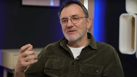 "Un message d'avertissement": l'animateur Frédéric Lopez met en garde ses fans contre les brouteurs usurpant son identité