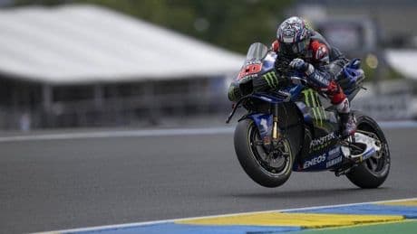 Fabio Quartararo bate a los Márquez con una pole estratosférica en Le Mans