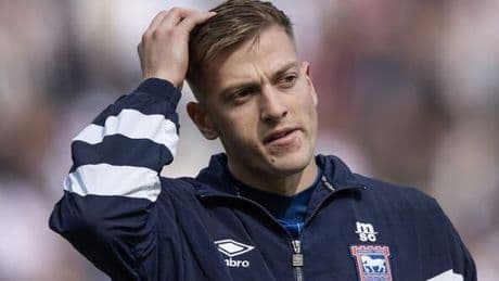 Chelsea 'closing in on Liam Delap transfer' as reason for Man Utd snub emerges