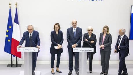 Budget 2026 : le parler-vrai de François Bayrou provoque surtout colère et mécontentement