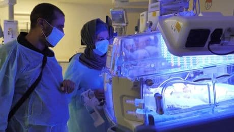 Israël: naissance de triplés prématurés dans un hôpital sous-terrain pendant les bombardements iraniens