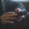 Facebook sluit groep waarin massaal stiekeme foto's van vrouwen werden gedeeld