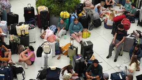 Memorial Day Storms Cause Delays for Holiday Travelers