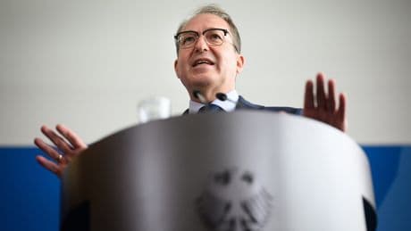 Liveblog zur Merz-Regierung:Dobrindt will beschleunigte Einbürgerung abschaffen