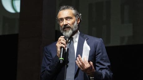 Inchiesta Milano, nelle chat di Catella l'«aut aut» al Comune sull'ok al Pirellino: «Il tempo sarà poi finito»