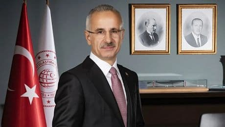 Bakan Uraloğlu, BAE Enerji ve Altyapı Bakanı el-Mezrui ile video konferans yöntemiyle görüştü