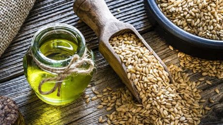 Ocho superalimentos para combatir los efectos de la menopausia: descubre todas sus propiedades