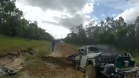 Police scream at couple stranded in car for 3 days after taking wrong turn