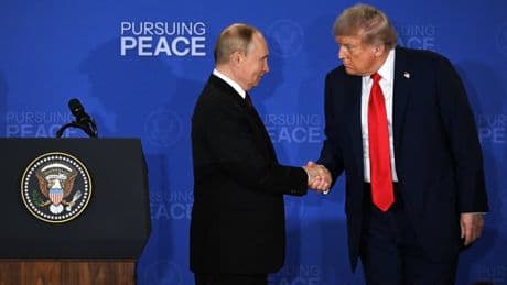 DIRECT. Guerre en Ukraine: Donald Trump doit s'entretenir avec Volodymyr Zelensky, un accord "dépend" de lui