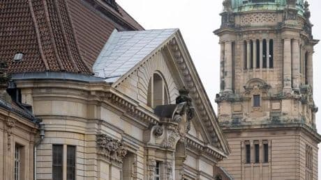 Mysteriöse Polin: Rentner entgeht Haft wegen Drogenschmuggel