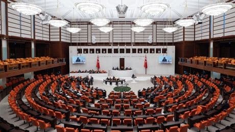 200'ü aşkın siyasetçi ve aydından 'Yeni Anayasa' bildirisi