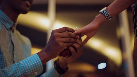 I'm A Psychologist – 'Enstagements' May Be The Worst Way To Propose
