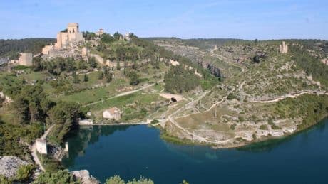 Ruta por el pueblo medieval de Alarcón