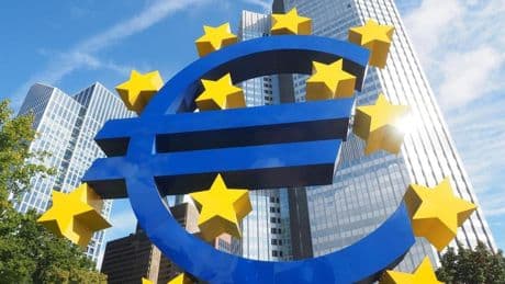 El BCE mantiene los tipos de interés a la espera de que se despeje la guerra arancelaria