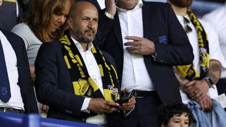 Burgemeester Marcouch steunt Vitesse, maar gemeente deelt niet uit: ’We zijn geen vangnet’