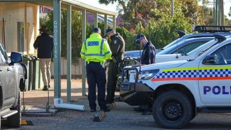 Police say air search is best chance to find German tourist lost in Australian Outback
