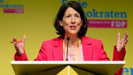 Landesvertreterversammlung: FDP geht mit Schmitt an der Spitze in die Landtagswahl