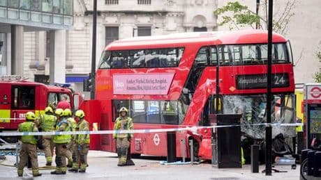 A Londres, l’accident d’un bus à impériale dans le centre-ville fait plusieurs blessés