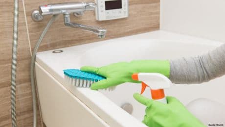 Blitzblank: So wird die Badewanne im Handumdrehen sauber