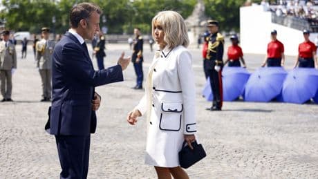 Bufala su Brigitte nata uomo, querela dei Macron negli Usa