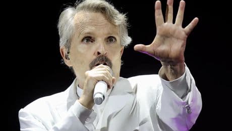 Miguel Bosé, sobre los incendios: "Sabemos quiénes son los responsables, los de siempre"