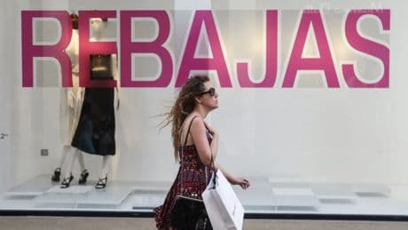 Cuándo empiezan las rebajas de verano 2025: estas son las fechas de los descuentos en Zara, Mango, H&amp;M o El Corte Inglés