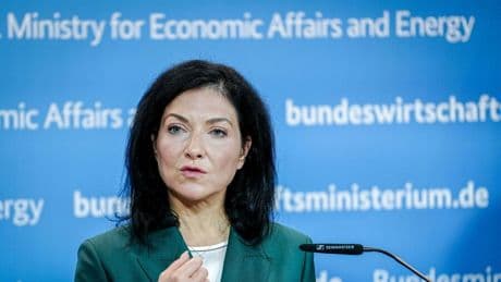Energie: Reiche stellt Energie-Förderungen auf den Prüfstand und will Subventionen kürzen