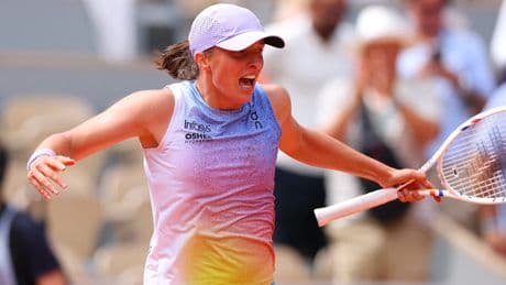 Iga Swiatek, Roland Garros'da çeyrek finale yükseldi