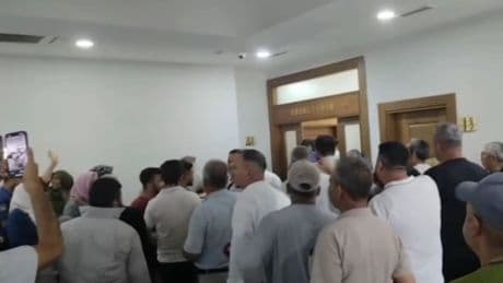Maraş'ta sular günlerdir akmıyor: Yurttaşlardan KASKİ protestosu