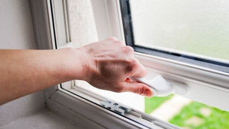 UK households urged to keep windows closed from Friday until Saturday