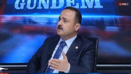 MHP'li vekil canlı yayında AKP'li başkana sert sözlerle yüklendi: ‘Adnan Oktar ve kedicikleri gibi…’