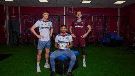 West Ham are training aces to breathe better with innovative machine which boosts lung function