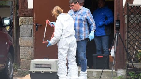 Anja (55) versklavt und zerstückelt - Vermieter versteckten Leiche in Viehfutter-Fass