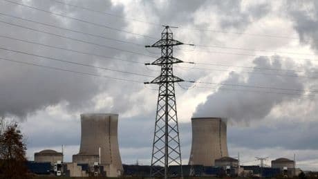 Francia avanza hacia un renacimiento de su energía nuclear