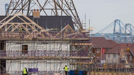 All new homes to be fitted with solar panels as part of Government's net zero plans