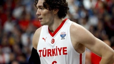 "Başımız dik olmalı"