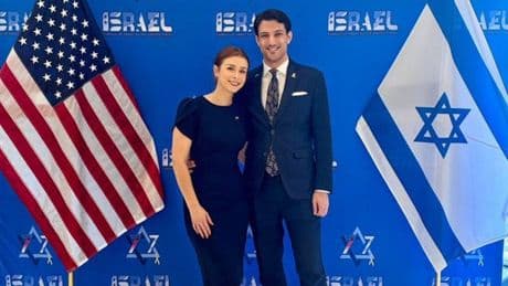Washington, chi erano Yaron Lischinsky e Sarah Milgrim: le due vittime stavano per sposarsi. «Lui le ha comprato l'anello questa settimana»