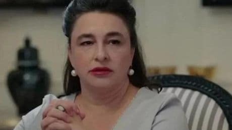 Siyah Kalp Hikmet kimdir? Esra Dermancıoğlu kaç yaşında?