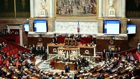 Après la chute du gouvernement Bayrou, Emmanuel Macron a “peu d’options acceptables”